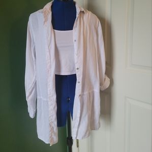 Tahari M 100% Linen Long Line White Button Up